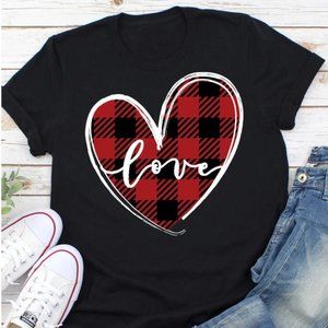 ❤️Love Heart Valentine’s Day T-Shirt❤️